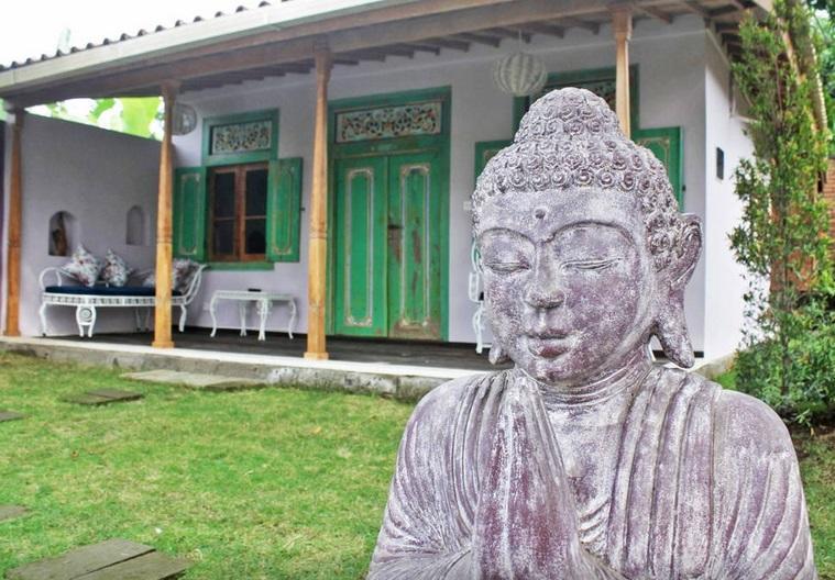 Guesthouse Mooz Canggu Стая снимка